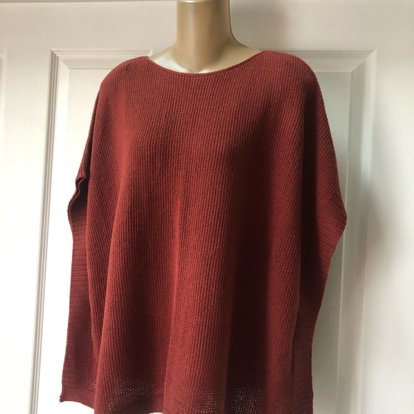 OLD NAVY | Rust Colored | Knit Poncho | XS-S |
NWT - Picture 1 of 9